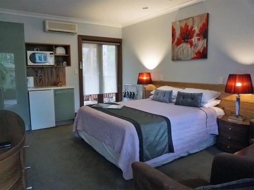 Adamsons Riverside Accommodation - Accommodation Types