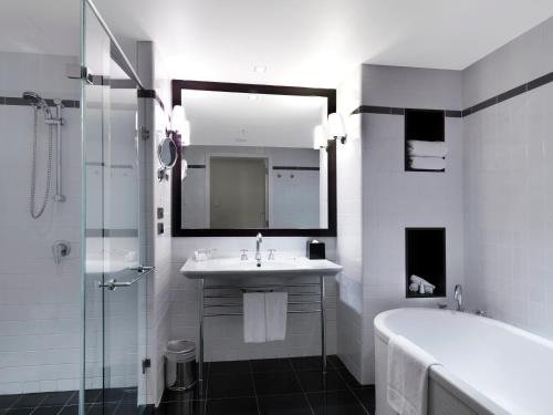 Amora Hotel Jamison Sydney - Accommodation Options