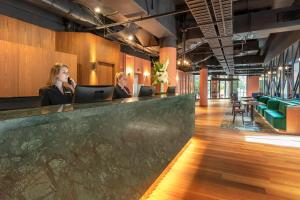 Amora Hotel Riverwalk Melbourne - Versatile Accommodation Options