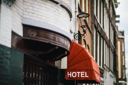 Amsterdam Wiechmann Hotel - Location Details