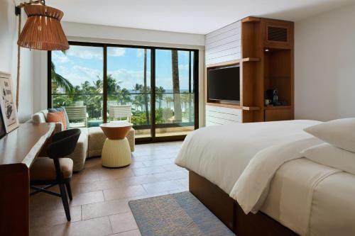 Andaz Maui at Wailea Resort - A Concept by Hyatt - Luxurious Accommodation and Amenities