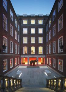 Apex Temple Court Hotel - Accommodation Details
