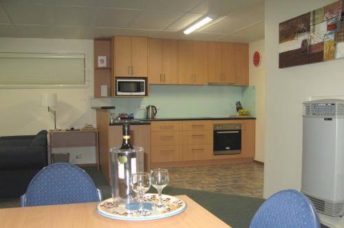 Barclay Motor Inn - Room Accommodations