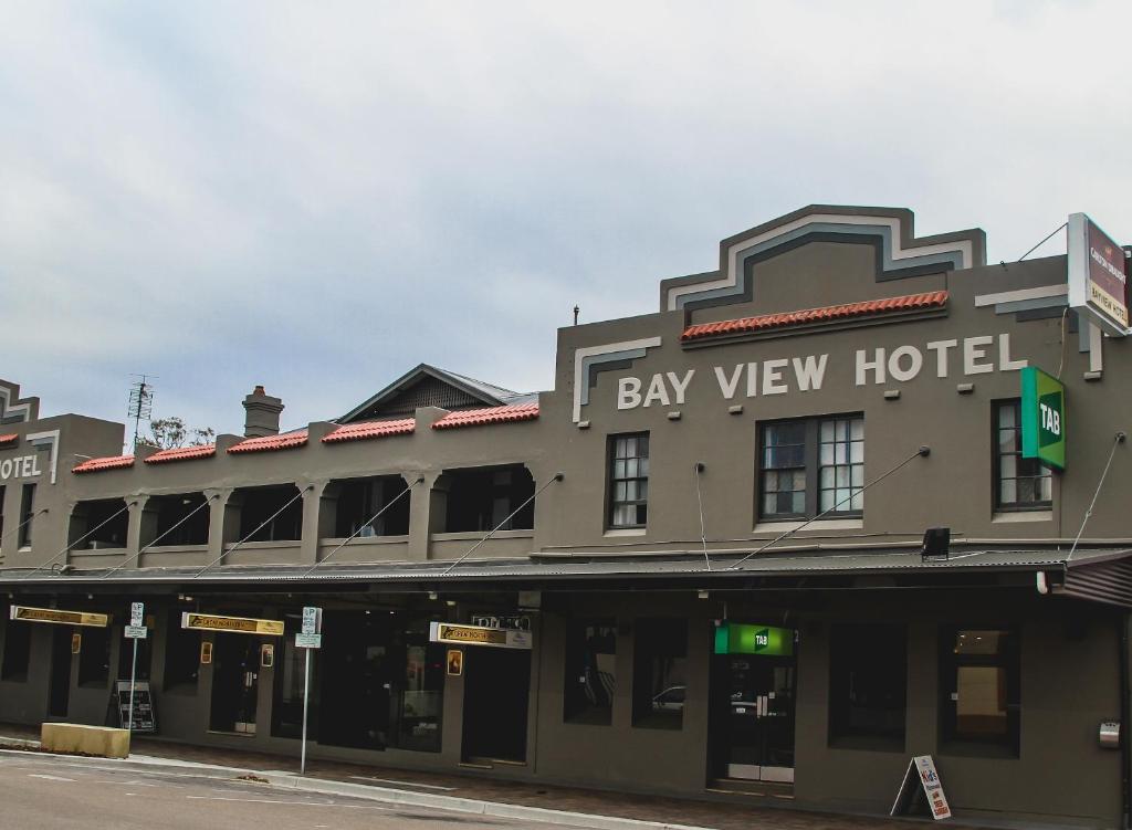 Bayview Hotel - Batemans Bay - Accommodation Options