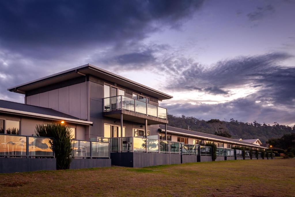 Beachfront Bicheno Review