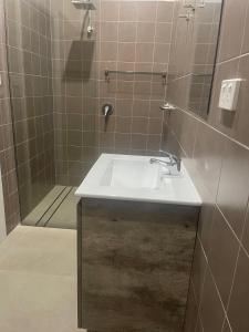 Bellbird Hotel - Convenient Location