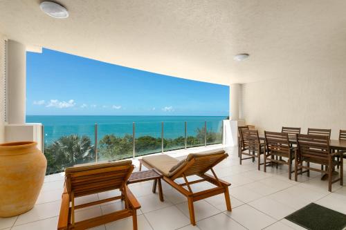 Bellevue At Trinity Beach - Accommodation Options