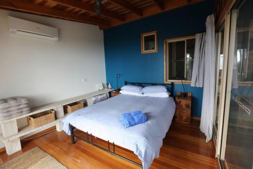 Benjis By The Sea - Delightful Room Features