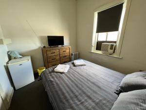 Black Lion Inn Hotel - Accommodation Details