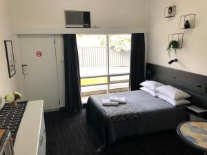Blue Gums Hotel Motel - Accommodation Details