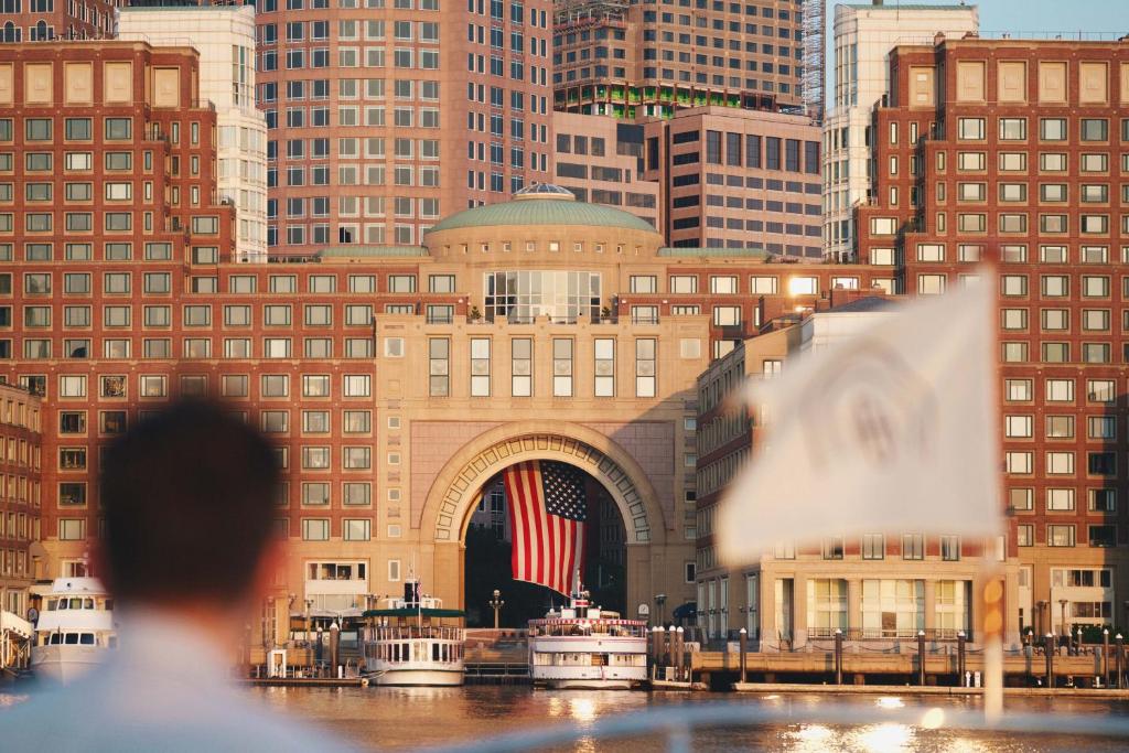 Boston Harbor Hotel - Accommodation Options