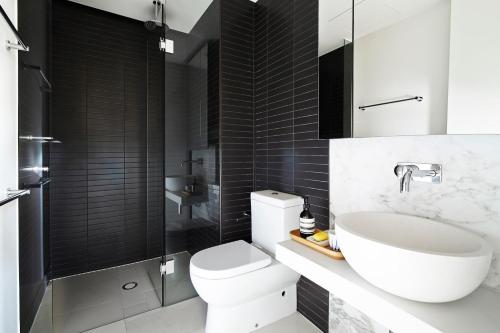 Boutique Abode 316 - Apartment Layout and Amenities