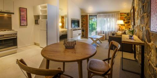 Bright Mystic Valley - Accommodation Details