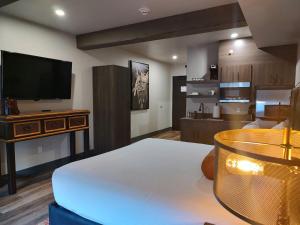 Bunk House - Guest Experiences