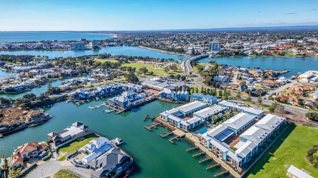 C Mandurah Apartment Resort Review