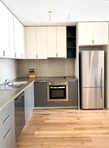 Caroline Serviced Apartments Brighton - Accommodation Options