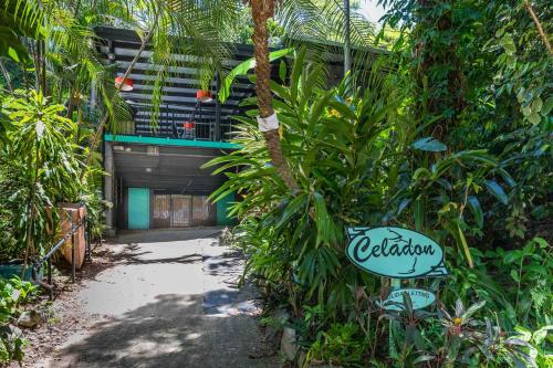 CELADON Holiday House - Amenities and Facilities