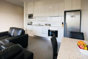 Charlestown Executive Apartments - Accommodation and Facilities