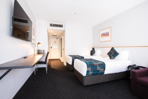 CitiClub Hotel Melbourne - Facilities and Services