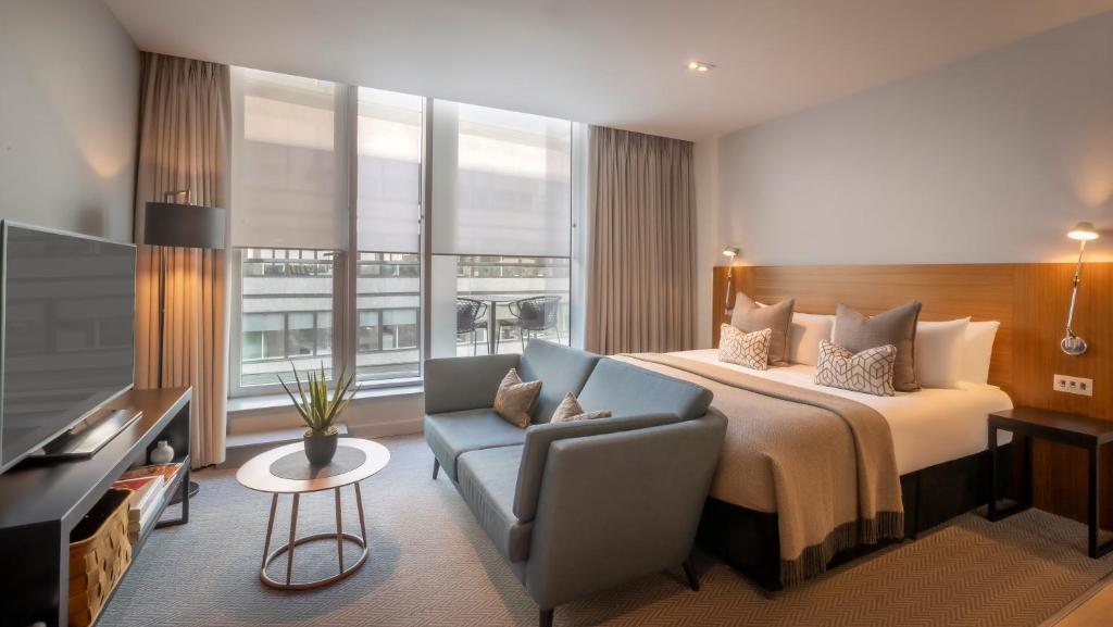 Clayton Hotel London Wall Review
