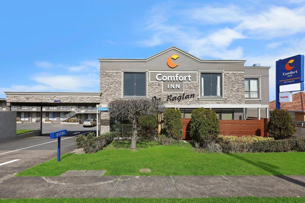 Comfort Inn On Raglan Review