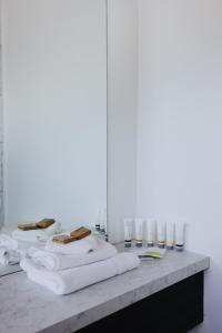 Comfort Inn Traralgon - Room Amenities and Features