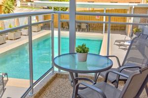 Copacabana Shores - Location and Nearby Attractions