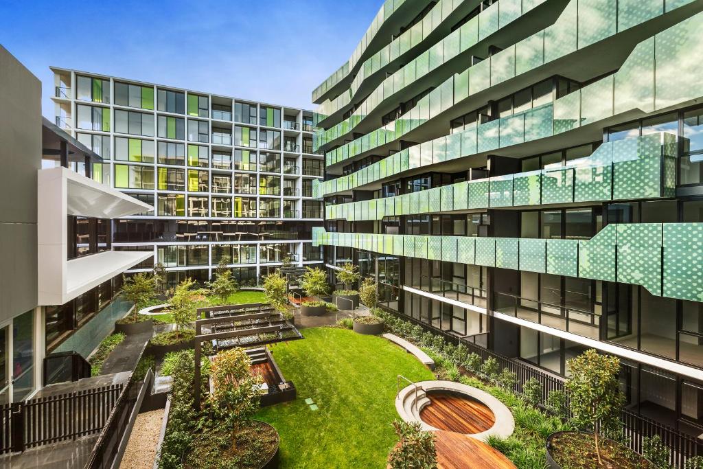 Corporate Living Accommodation Abbotsford Review
