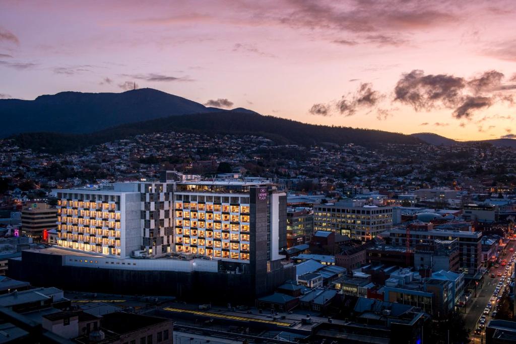 Crowne Plaza Hobart, an IHG Hotel Review