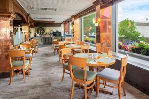 Danubius Hotel Regents Park - Room Types and Amenities