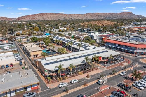 Diplomat Hotel Alice Springs - Convenient Location