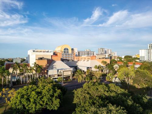 DoubleTree by Hilton Esplanade Darwin - Acclaimed Dining Experiences