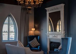DoubleTree by Hilton London – Docklands Riverside - Location and Accessibility