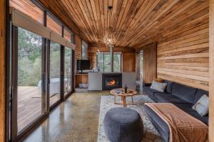 DULC Cabins - Accommodation Features and Options