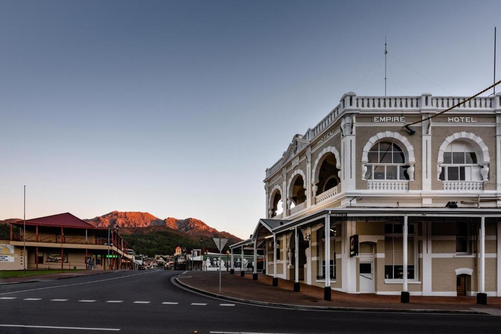 Empire Hotel Queenstown Review