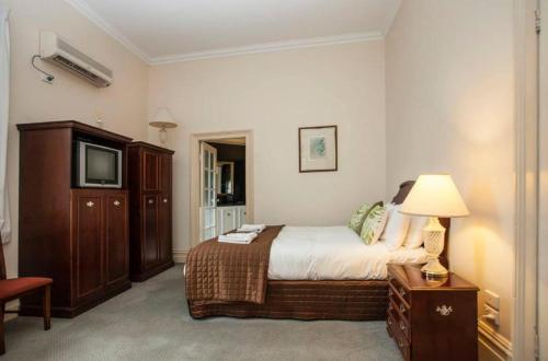Erringhi Hotel - Accommodation Options