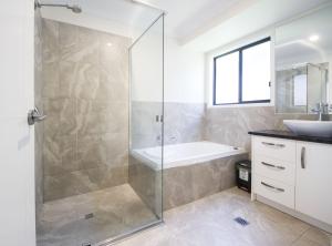 Executive Home Accommodation 34 - Guest Reviews
