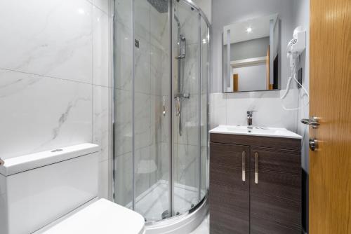 Gainsborough Hotel - Amenities and Services