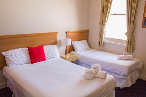 Gardners Inn Hotel - Room Types and Amenities