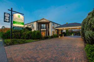 Gateway on Monash - Room Types and Accommodations