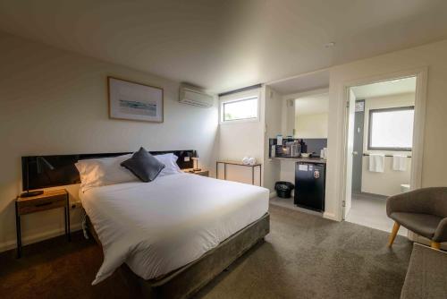 Georges Bay Apartments - Accommodation Options