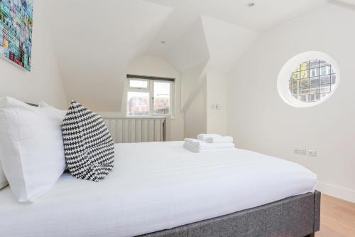 Golders Green Serviced Apartments by Concept Apartments - Convenient Location