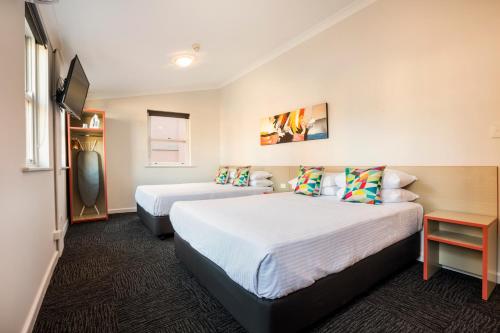 Granville Hotel - Renovated Accommodation Options