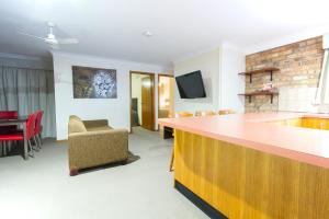 Harvest Lodge Motel - Gunnedah - Room Types and Amenities