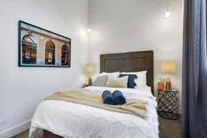 Heritage Luxury Apartment-Footy & CBD - Accommodation Details
