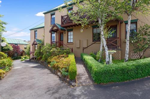 Hideaway on George - Facilities and Amenities