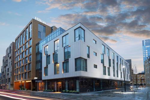 Hilton London Bankside - Modern and Comfortable Guest Rooms