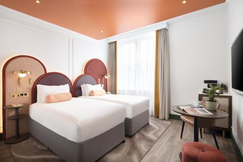 Holiday Inn London Oxford Circus, an IHG Hotel - Room Types and Features