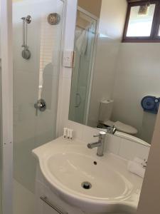 HOPETOUN COMMUNITY HOTEL MOTEL - Convenient Location