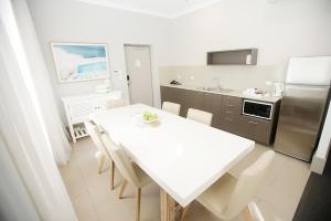 Hotel Bondi - Guest Ratings and Reviews